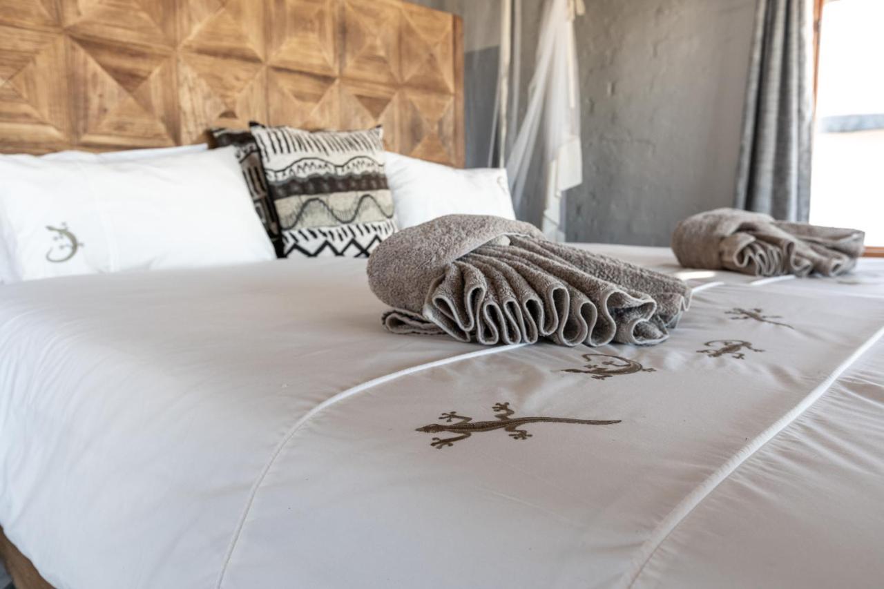 Desert Homestead Lodge Сесрием Экстерьер фото